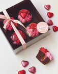 Deluxe Valentine's Day Cupcakes + Cookie